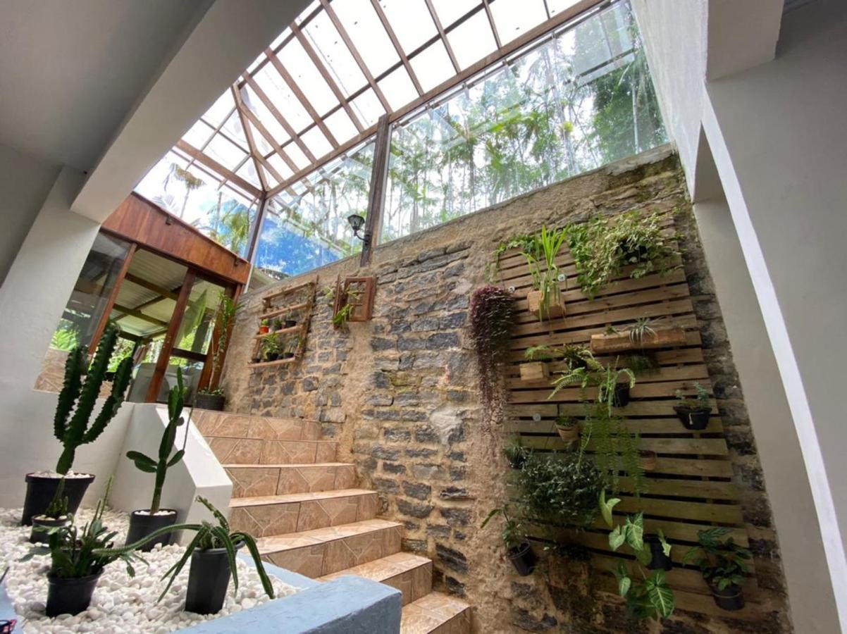 Casa Ampla Com Piscina Casa de férias