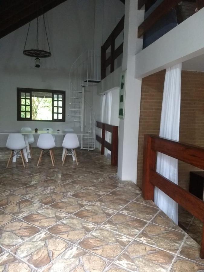 Casa Ampla Com Piscina Casa de férias