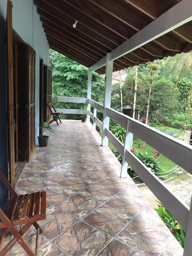 Casa de férias Casa Ampla Com Piscina